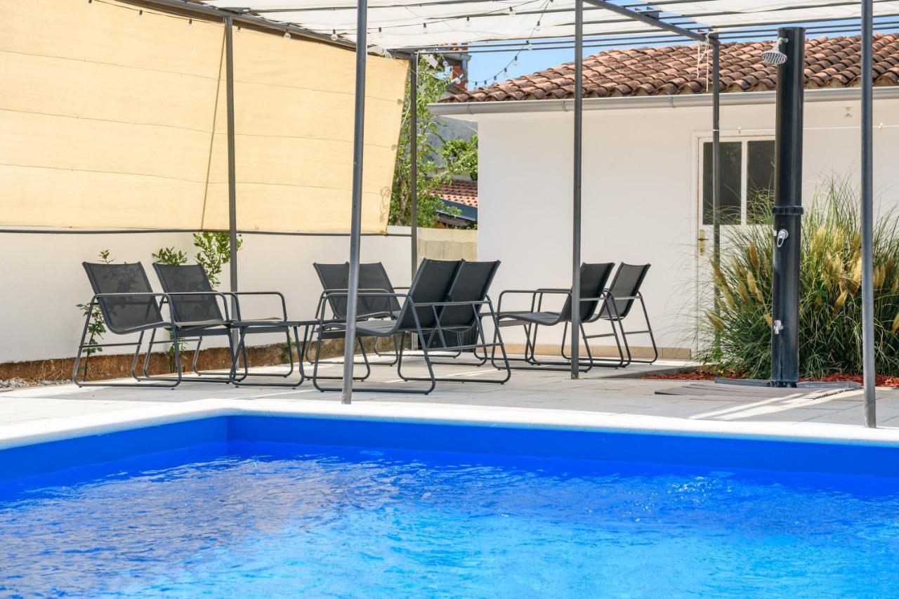 PaviciniSummer House Nina公寓 外观 照片