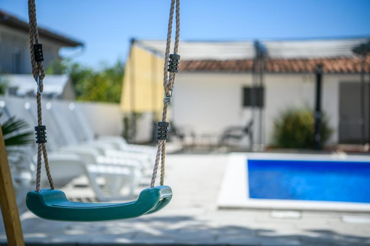 PaviciniSummer House Nina公寓 外观 照片